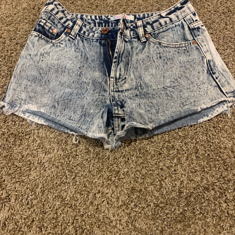 Refuge Jean Shorts